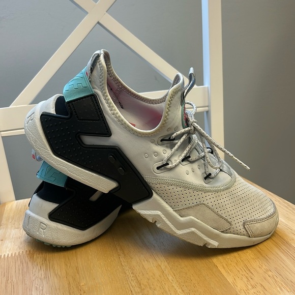 Nike Air Huarache Drift South Beach Size 9 - Picture 1 of 8